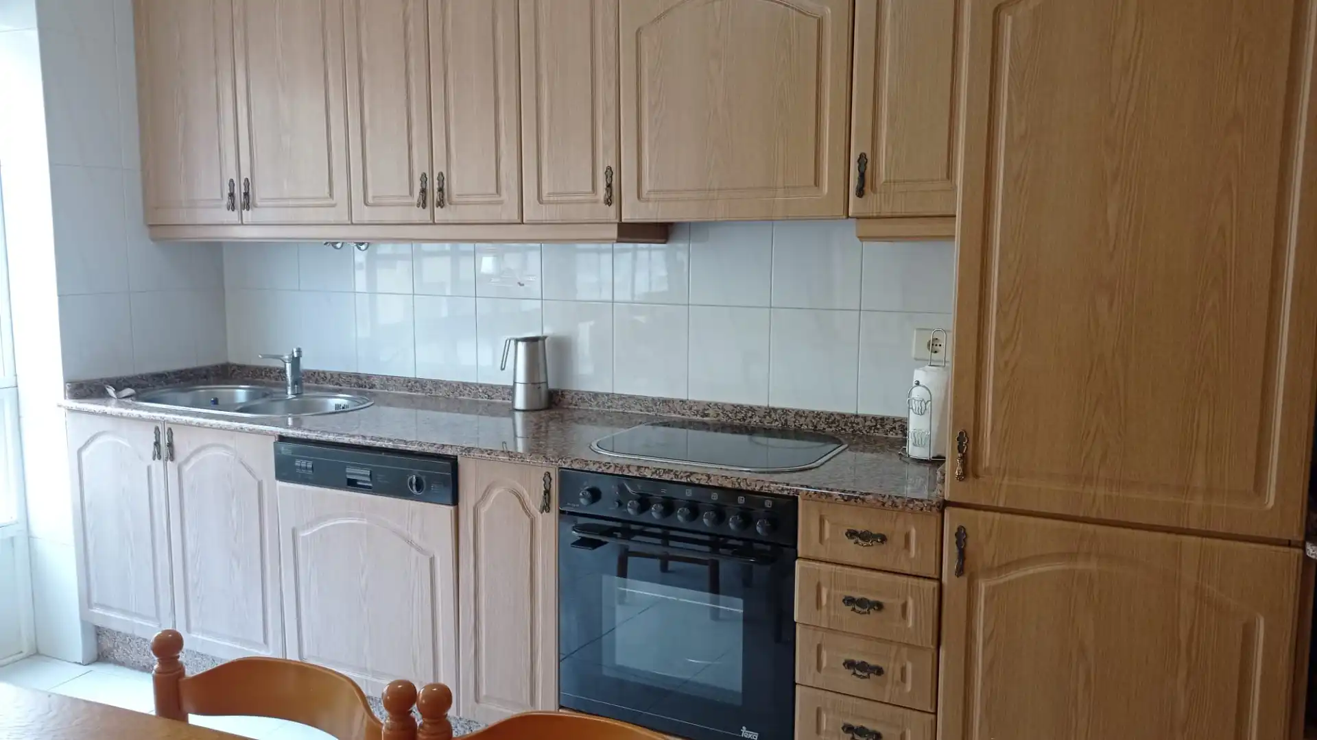 Cuina de Pis en venda en Foz amb Calefacció, Terrassa i Traster