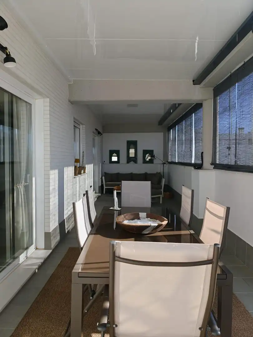 Attique avec piscine à louer à Casines, imagen 24