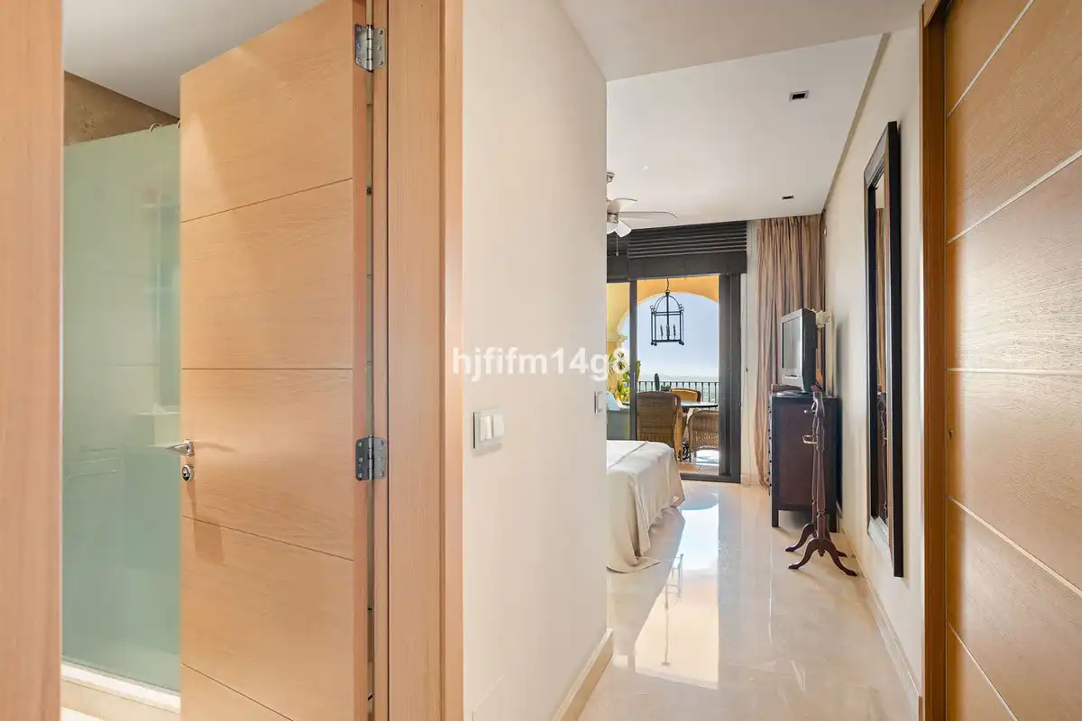 Flat with lift for sale in Benahavís pueblo, imagen 13