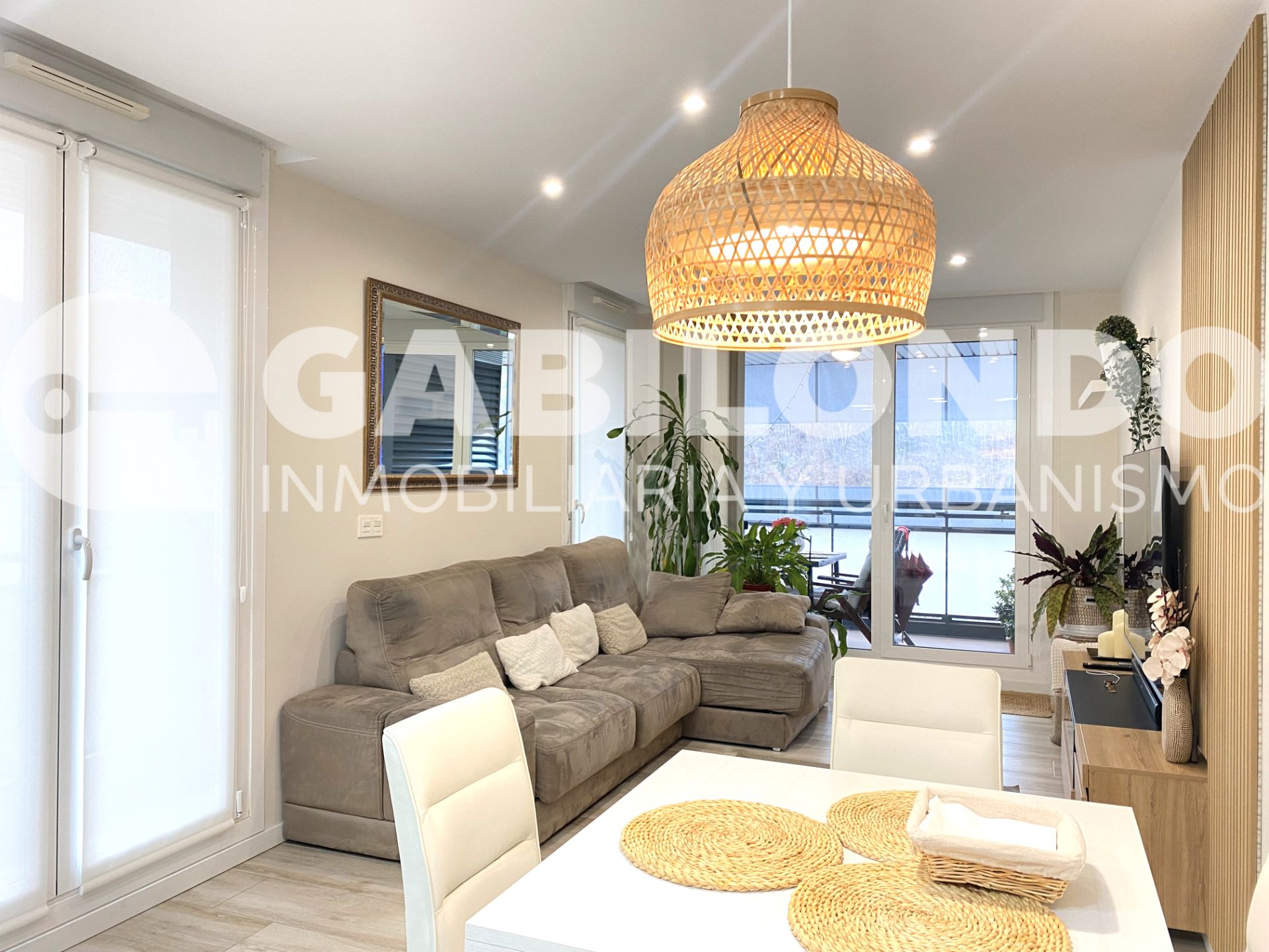 Sala d'estar de Pis en venda en Elgoibar amb Calefacció, Terrassa i Traster