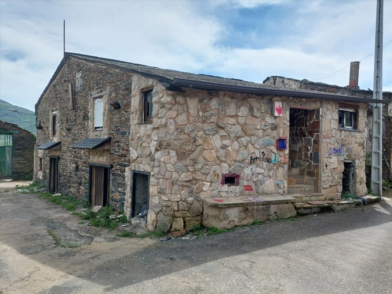 Vista exterior de Casa o chalet en venta en A Rúa 