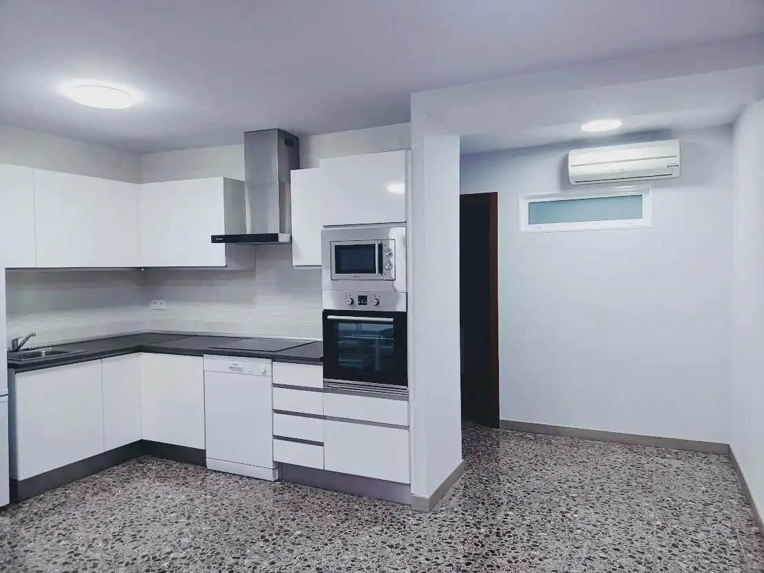 Küche von Wohnung zur Miete in Lleida mit Klimaanlage, Heizung und Möbliert
