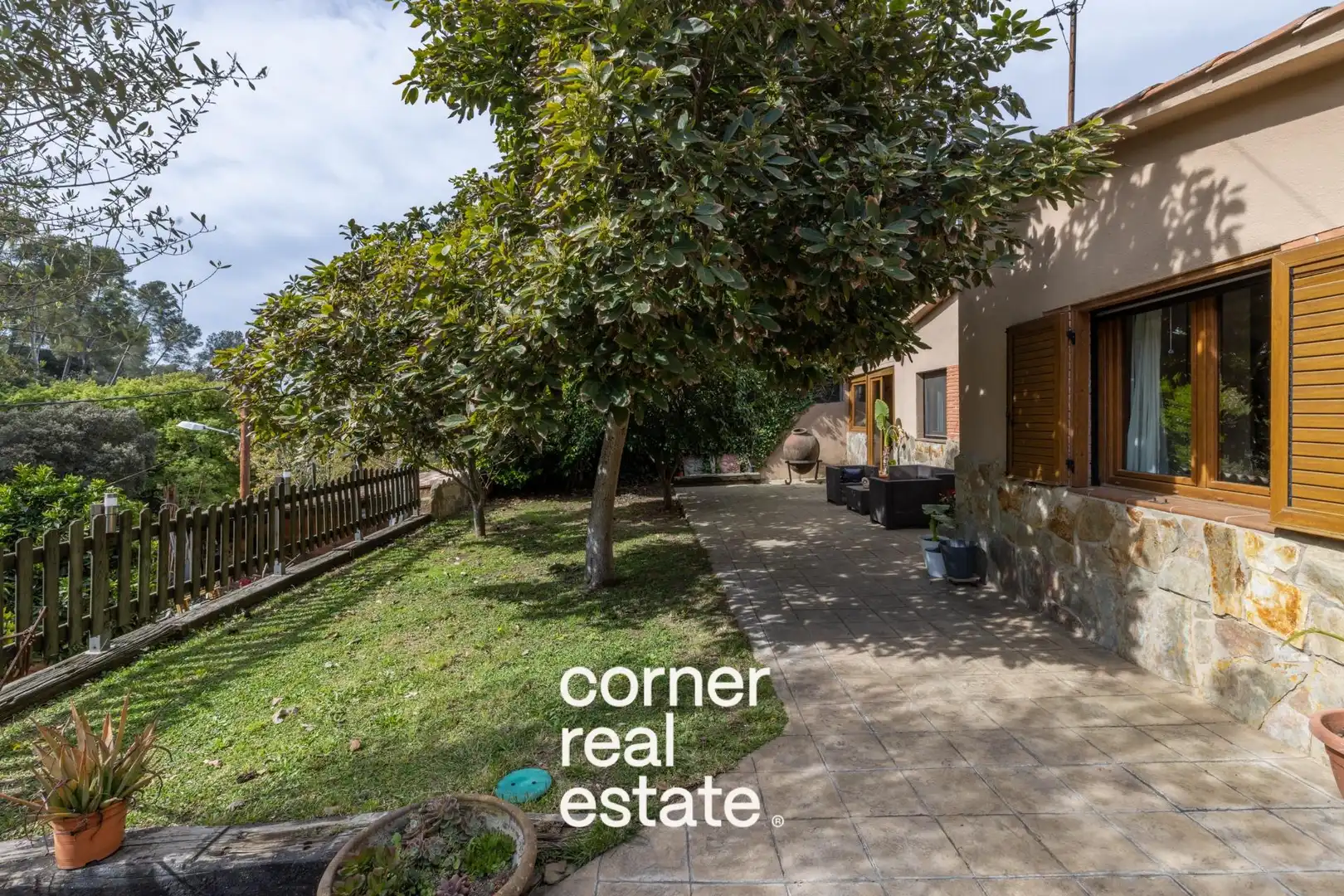 Jardín de Casa o chalet en venta en Molins de Rei con Aire acondicionado, Calefacción y Jardín privado