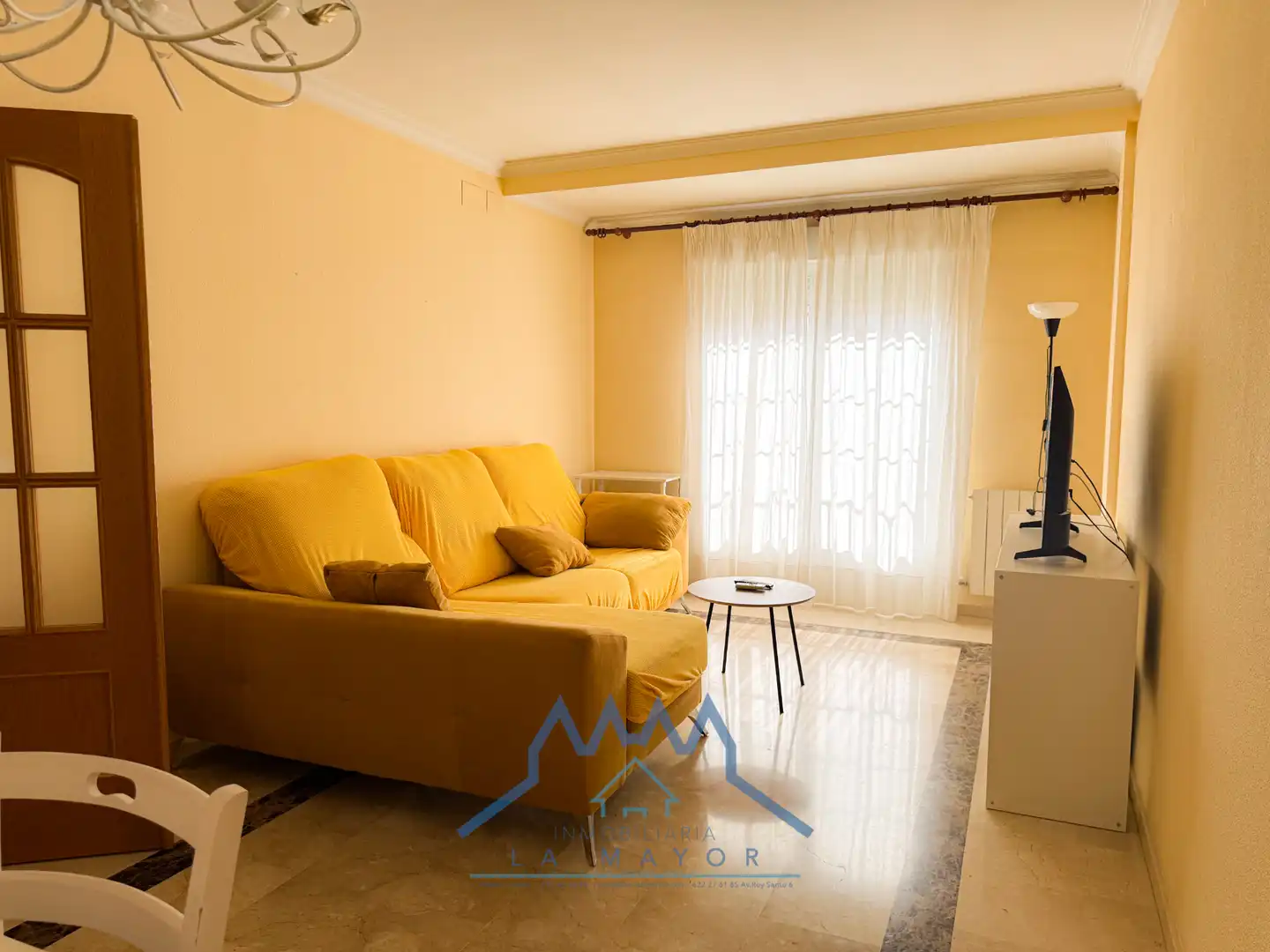 Living room of Flat for rent in Ciudad Real  with Air Conditioner, Terrace and Furnished