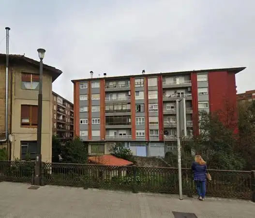 Gewerbefläche zum Verkauf in Zubiaurre Kalea