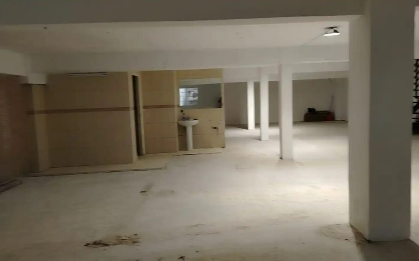 Business premises for sale in El Molar (Madrid), imagen 3