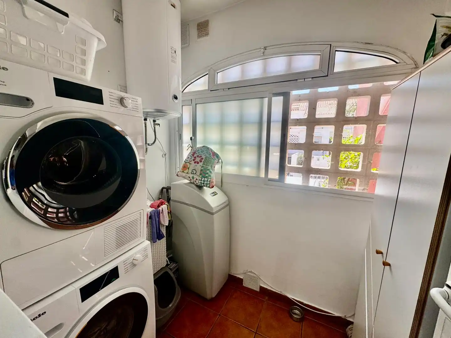 Balcony of Detached homes for sale in Fuengirola  with Air Conditioner, Private garden and Terrace