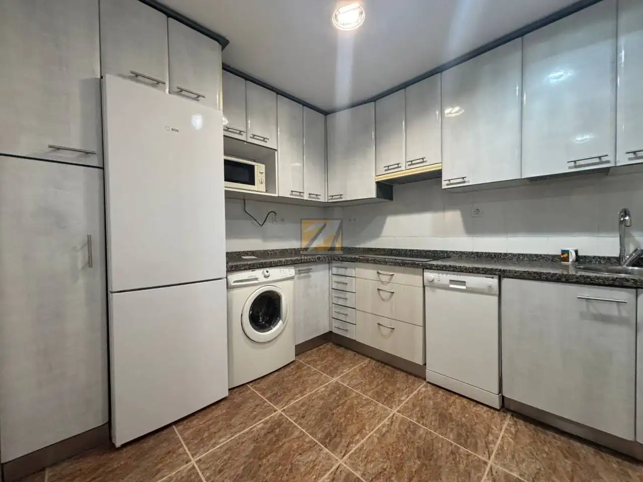 Kitchen of Flat for sale in Milán - Pumarín - Teatinos