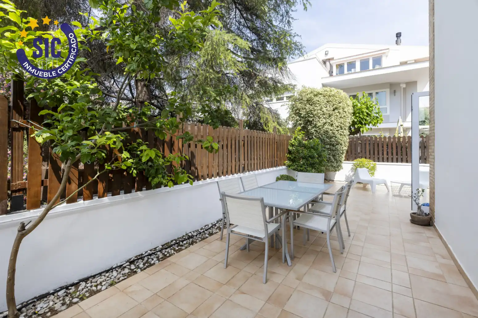 Terraza de Casa adosada en venta en El Puig de Santa Maria con Aire acondicionado, Calefacción y Jardín privado
