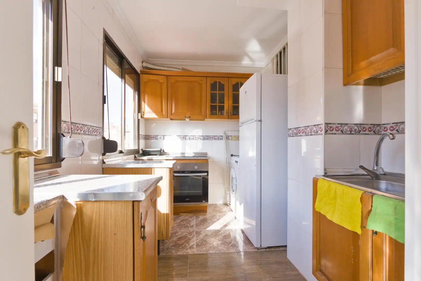 Flat for rent in Calle REY ABU SAID, Fígares