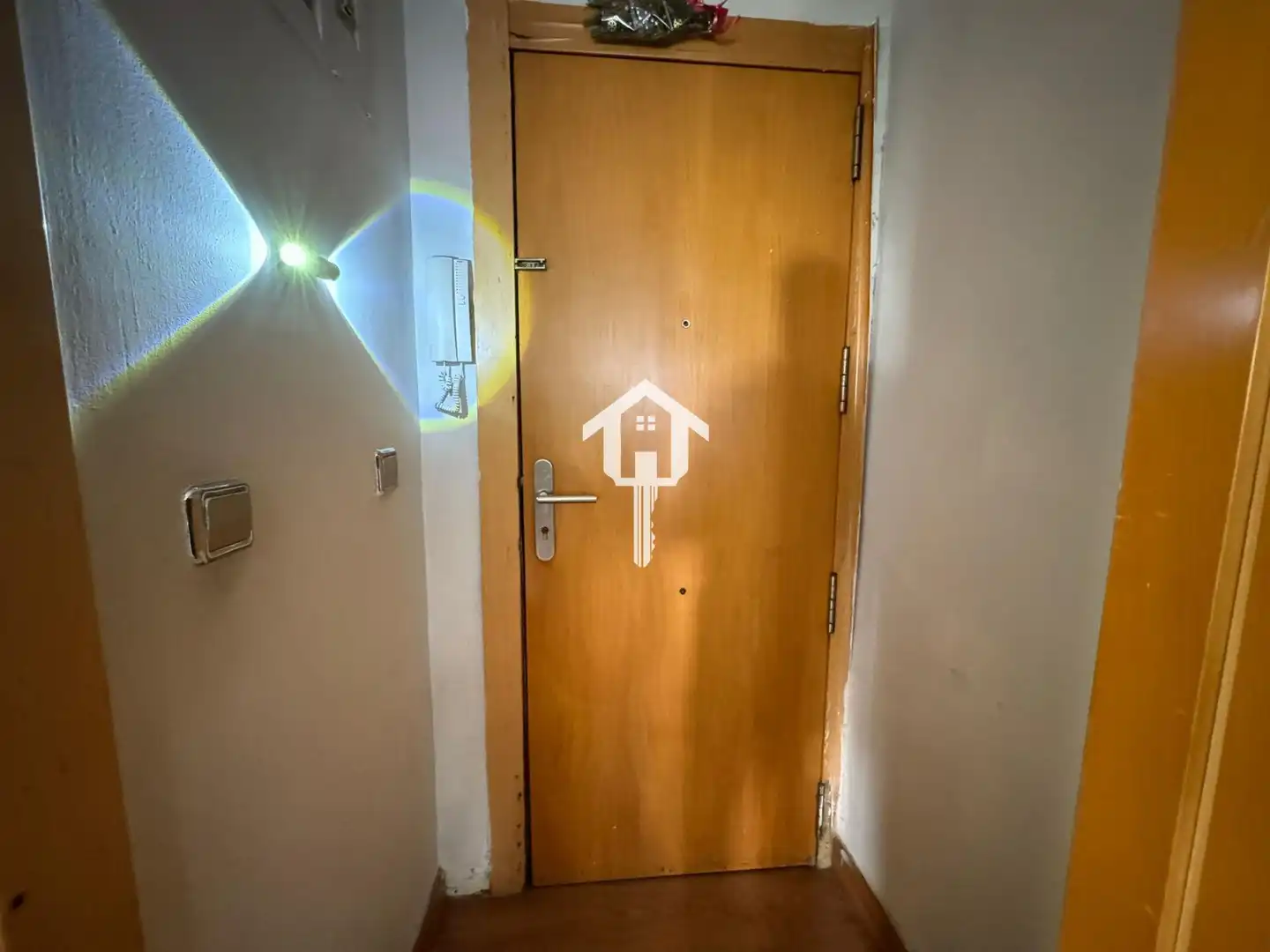 Flat for sale in Alicante / Alacant  with Air Conditioner and Furnished