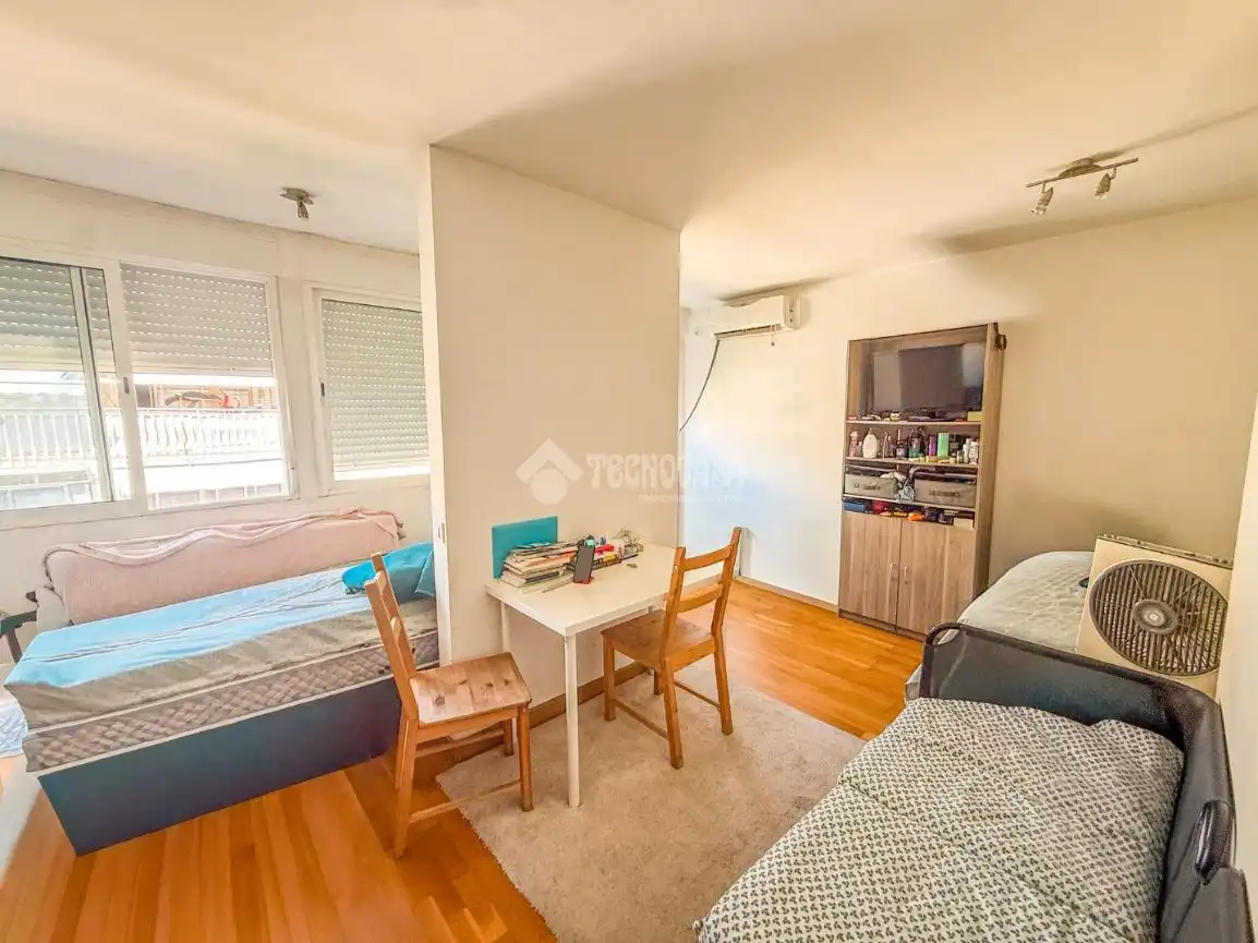 Habitación de Piso en venta en Parla con Aire acondicionado y Calefacción