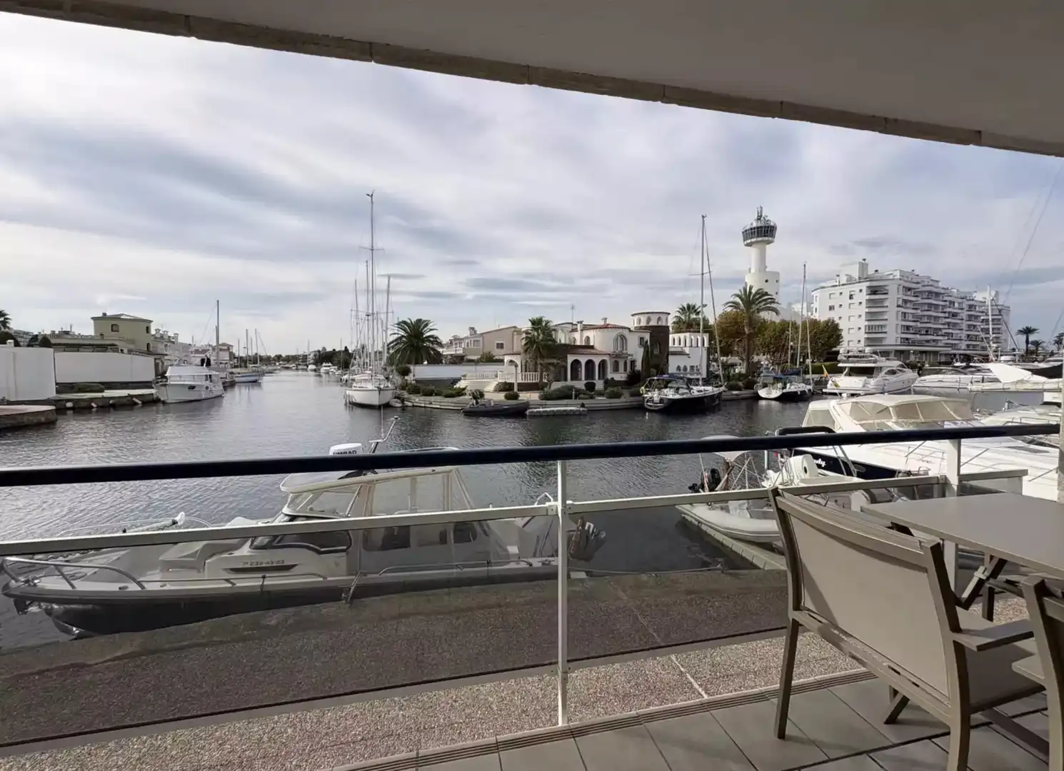 Appartamento con terrazza in vendita a cavallito de mar 39