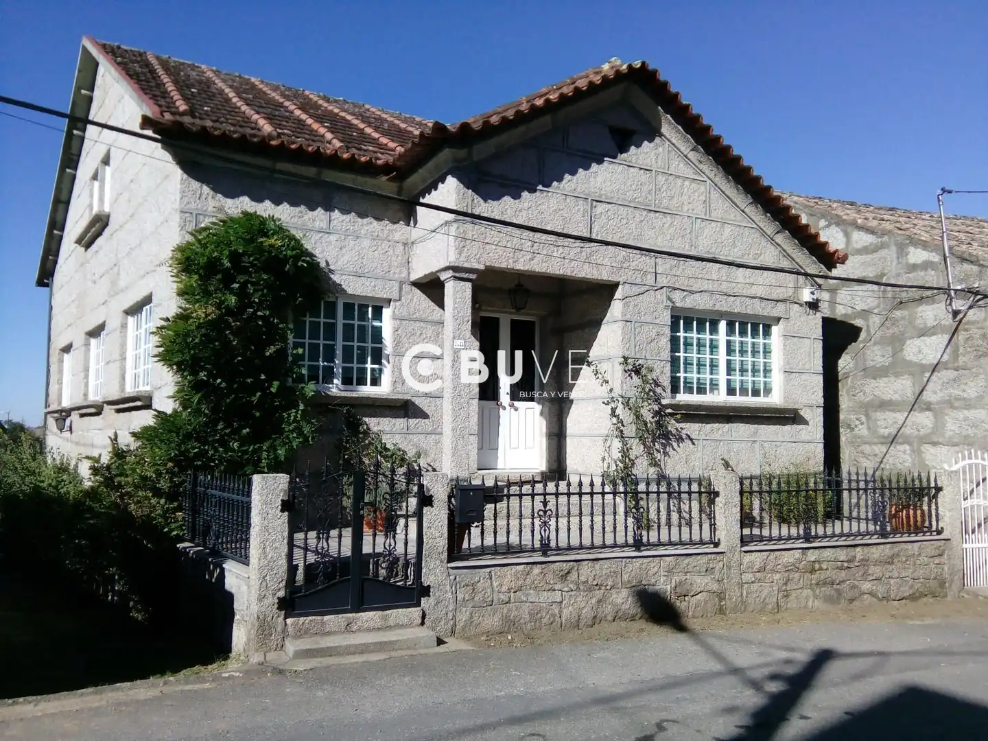 Vista exterior de Casa o chalet en venta en Vilagarcía de Arousa con Calefacción, Jardín privado y Terraza