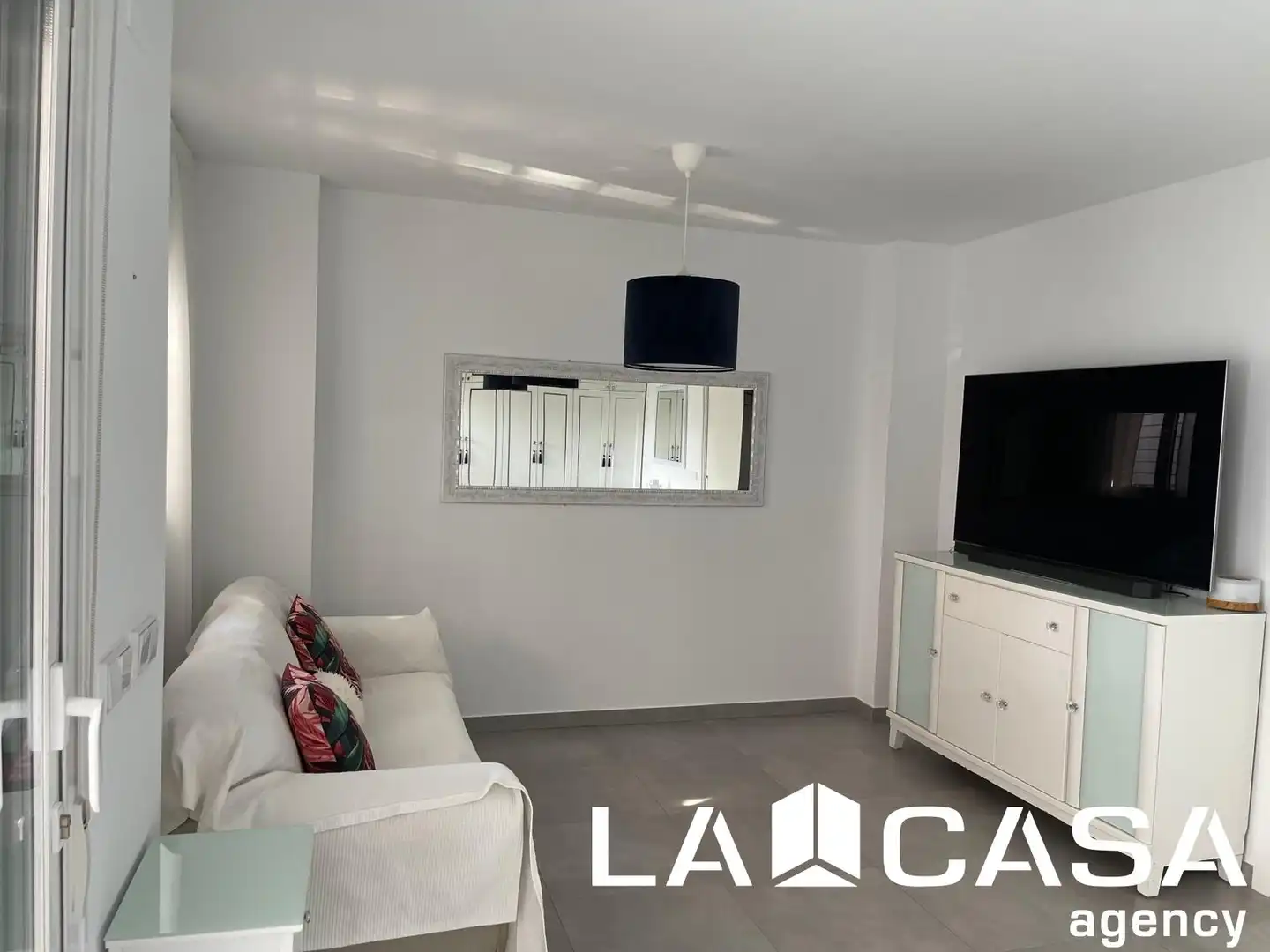 Casa a schiera in vendita a Entrenúcleos, imagen 10