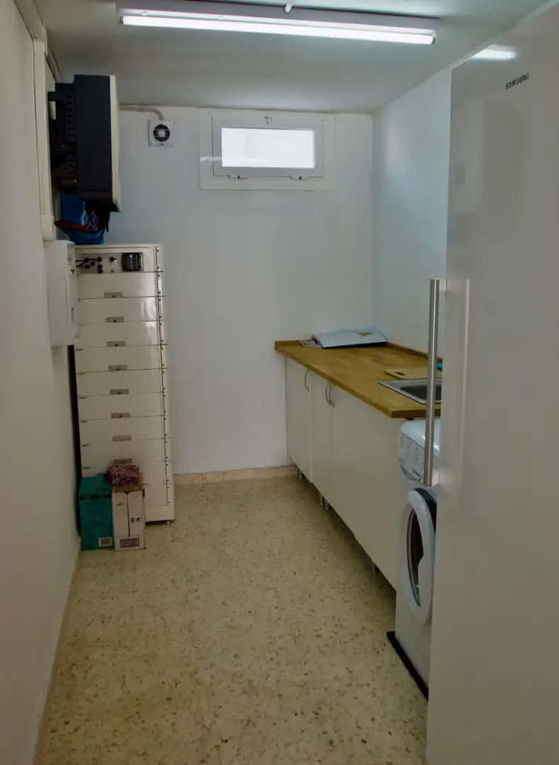 Cuina de Casa o xalet en venda en L'Alfàs del Pi amb Aire condicionat, Calefacció i Jardí privat