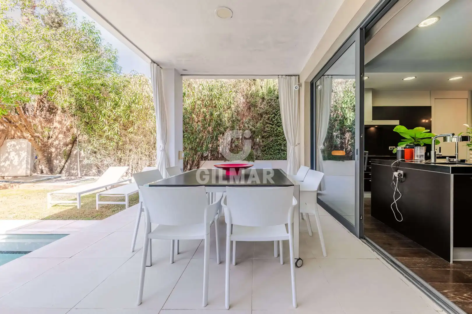 Terraza de Casa o chalet en venta en Bormujos con Calefacción, Jardín privado y Piscina