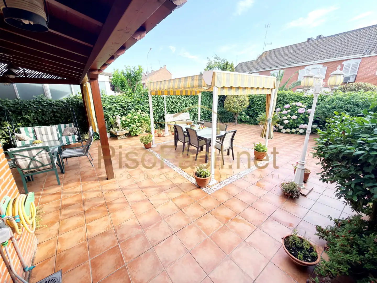 Terrassa de Casa o xalet en venda en Parla amb Aire condicionat, Calefacció i Jardí privat