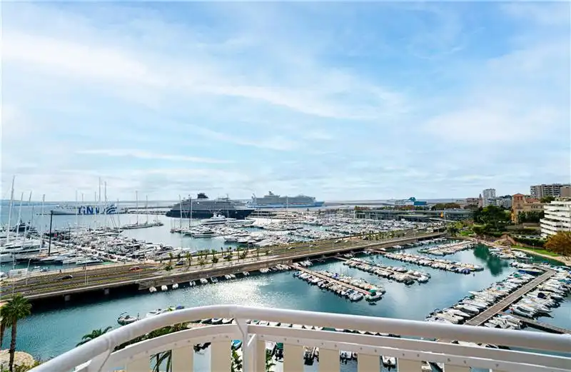 Appartement avec ascenseur à vendre à Llevant