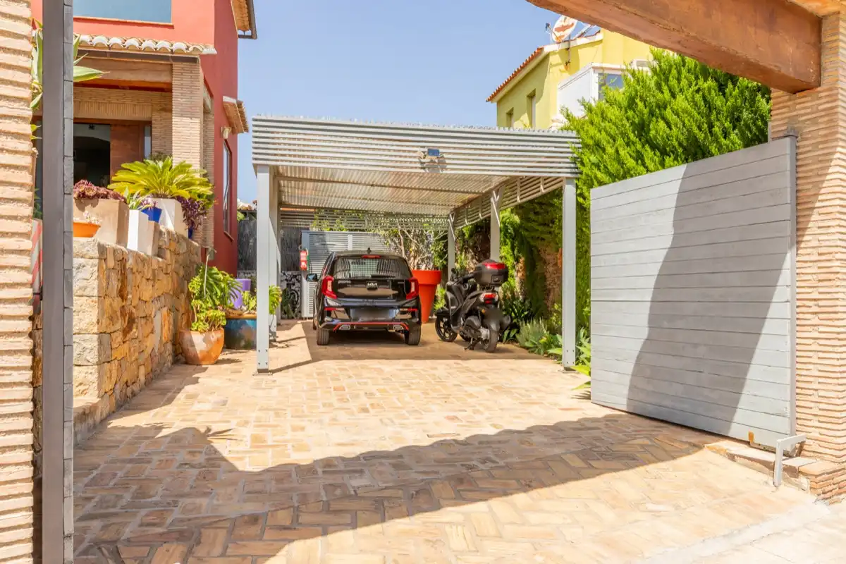 Detached house with pool for sale in El Montgó, imagen 14