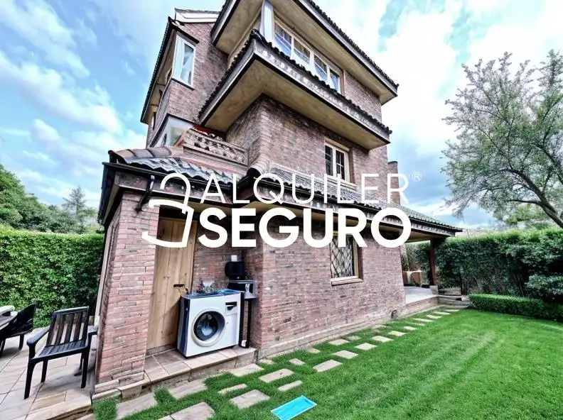 Garden of Houses for rent in Madrid  with Heating, Terrace and Storage room