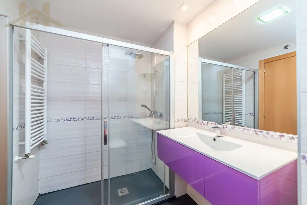 Flat for sale in Calle del Planeta Venus, Parla Este