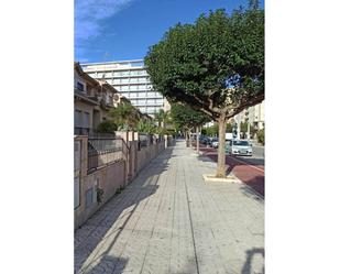 Vista exterior de Casa o xalet de lloguer en Vinaròs amb Calefacció i Terrassa