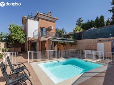 Maison avec balcon à vendre à Calle LIMA