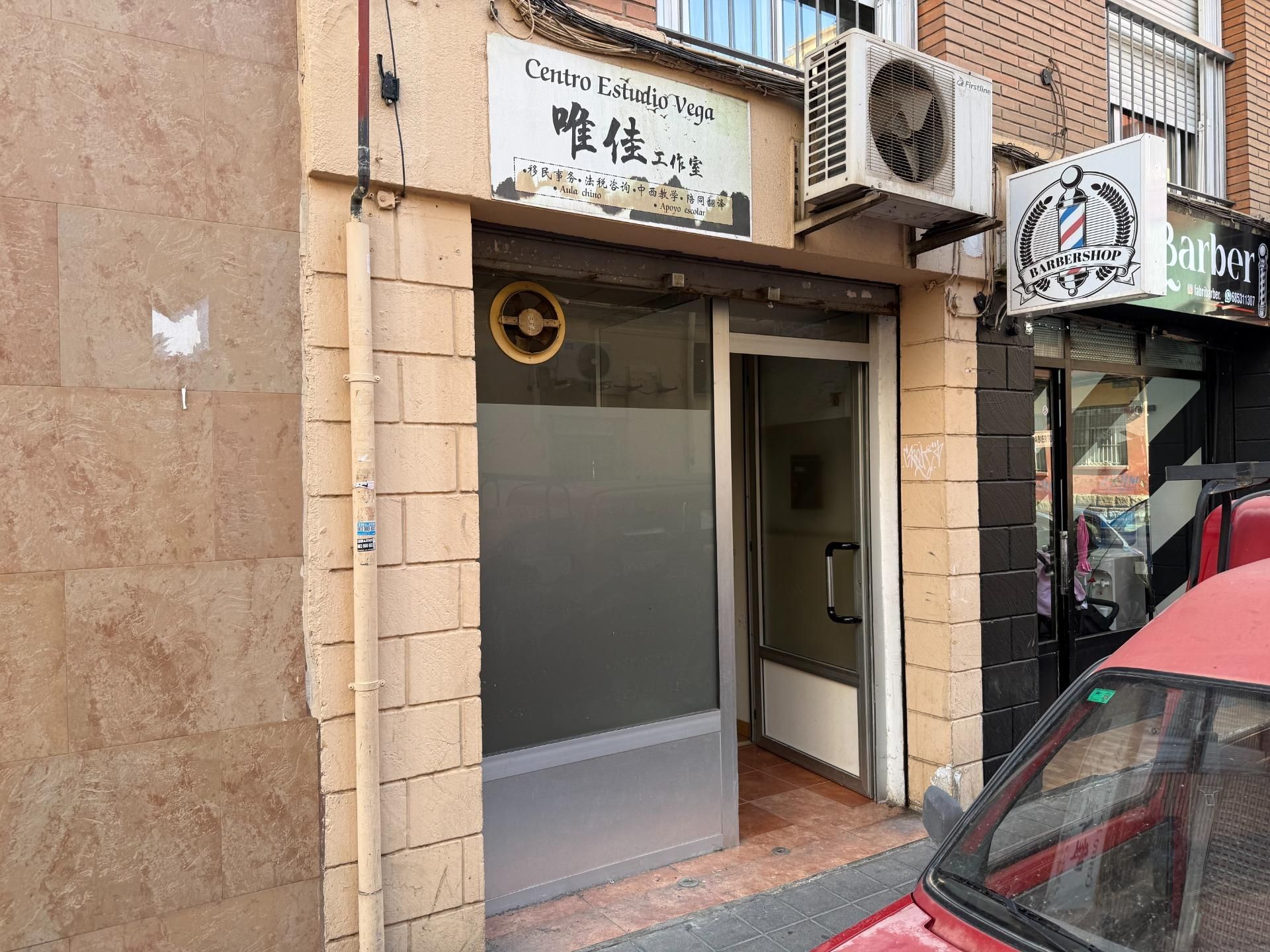 Local de alquiler en Calle de Monforte del Cid, 16, Carolinas Altas, Pla - Carolinas