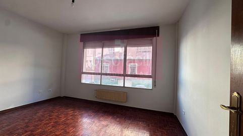 Foto 4 de Apartament en venda a Recatelo - O Carme, Lugo Capital