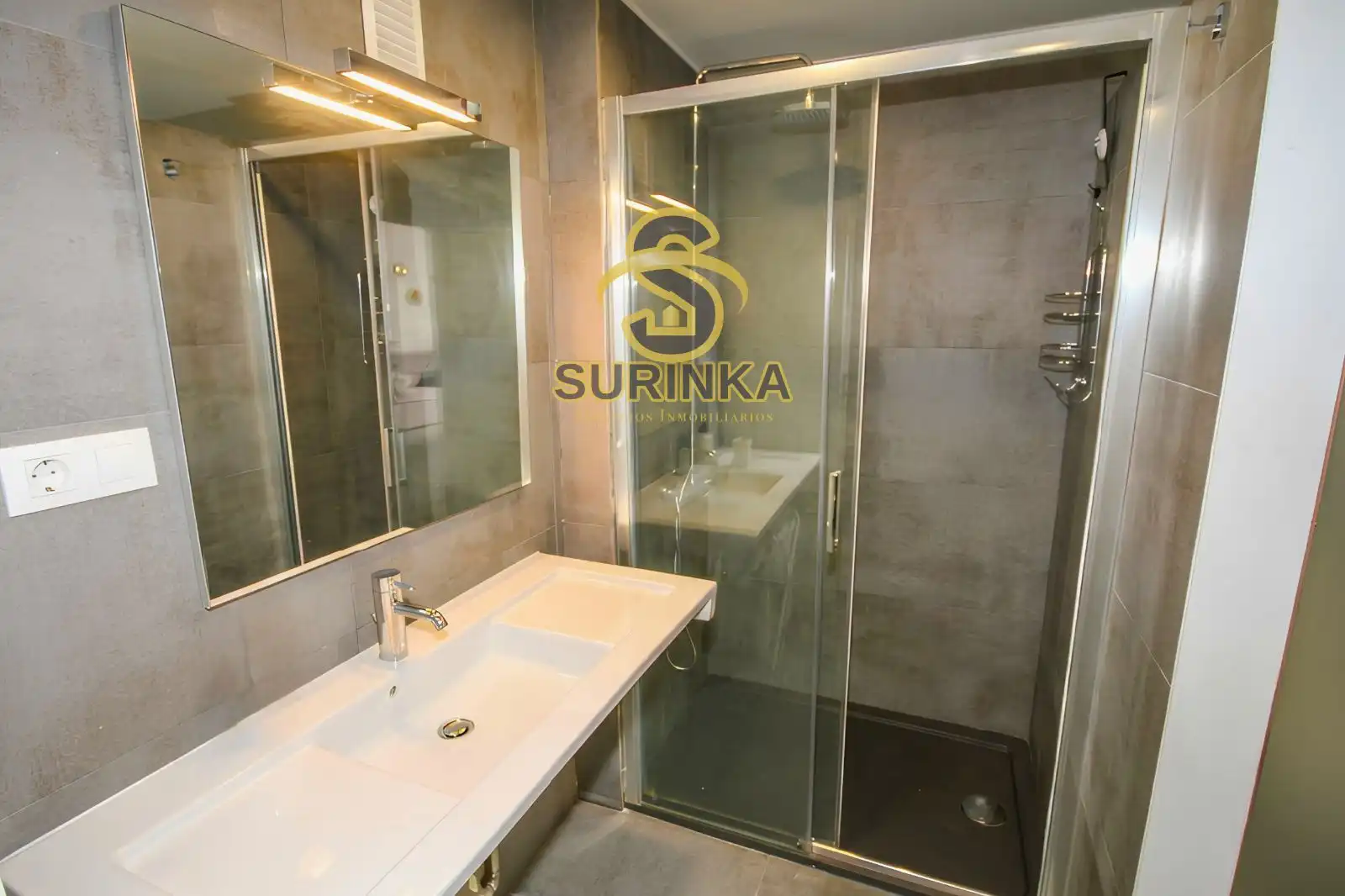 Baño de Apartamento en venta en San Bartolomé de Tirajana con Aire acondicionado, Terraza y Piscina