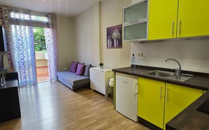 Dormitori de Apartament en venda en Puerto de la Cruz amb Terrassa i Piscina comunitària