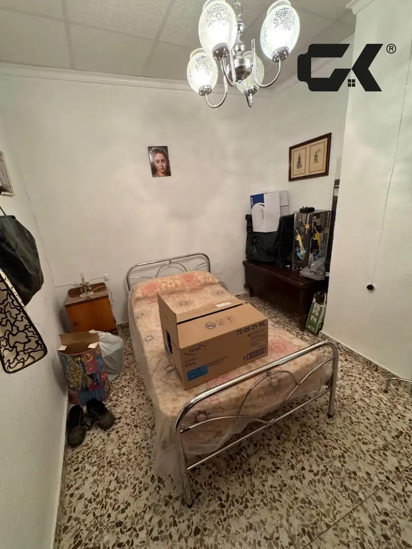 Schlafzimmer von Einfamilien-Reihenhaus zum Verkauf in Mula