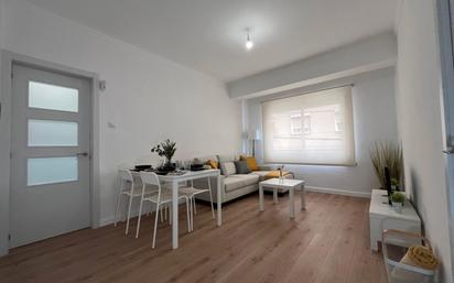 Sala d'estar de Pis en venda en Sabadell amb Traster, Moblat i Forn