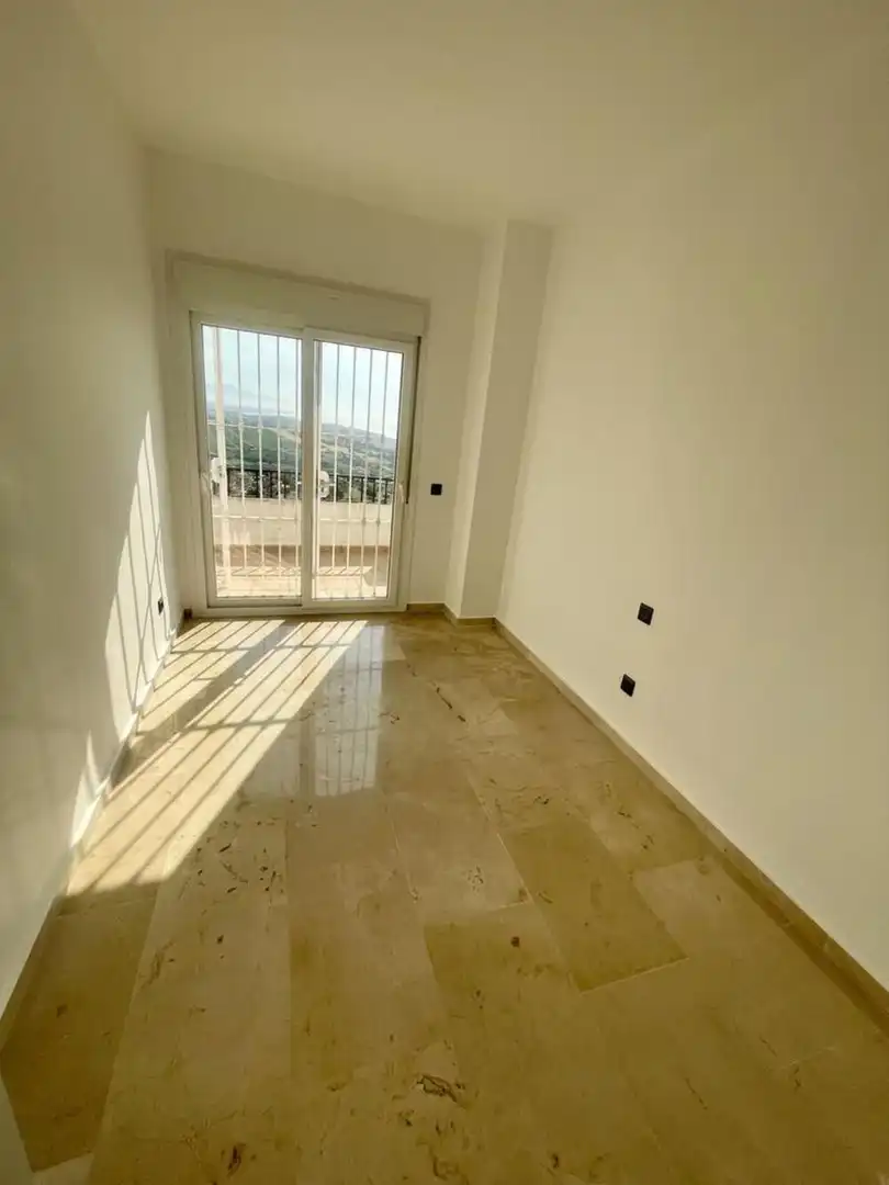 Terrassa de Casa adosada de lloguer en Manilva amb Aire condicionat, Terrassa i Piscina