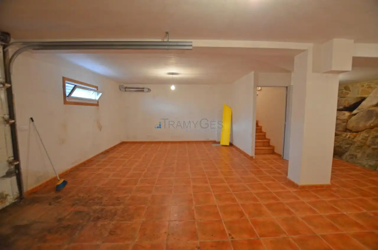Casa o chalet en venta en Oia con Calefacción, Jardín privado y Terraza