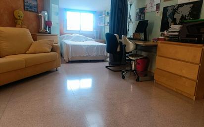 Dormitori de Dúplex en venda en Rubí amb Aire condicionat, Calefacció i Terrassa