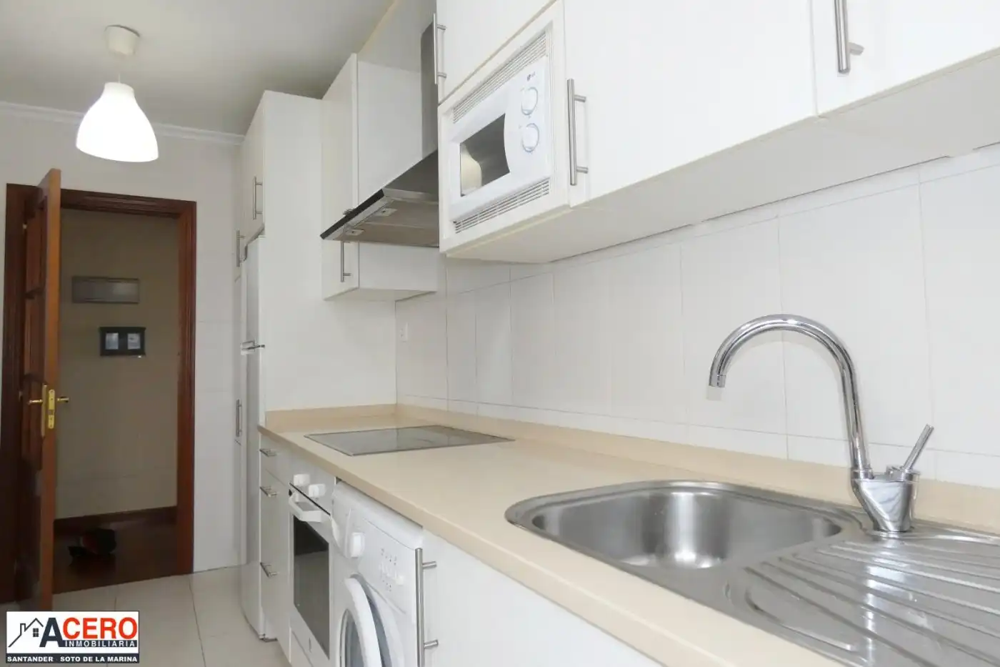 Kitchen of Flat for rent in Santa Cruz de Bezana  with Heating, Parquet flooring and Furnished