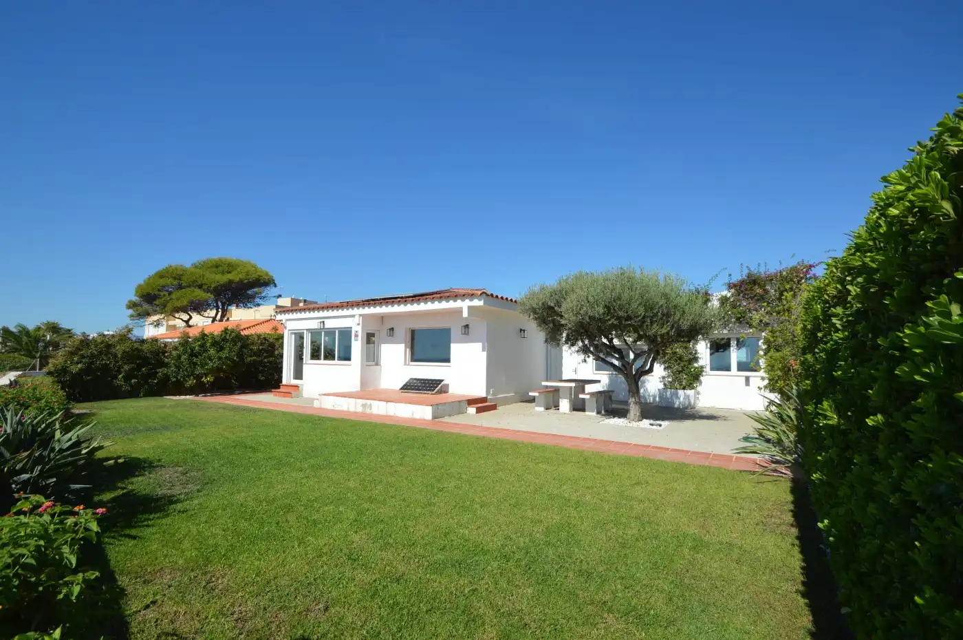 Villa con giardino in vendita a Carrer de la Peça 6, imagen 2