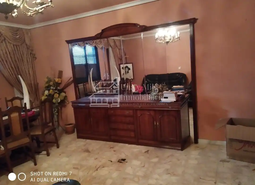 Casa o chalet en venta en LA TORRE, Parada de Arriba