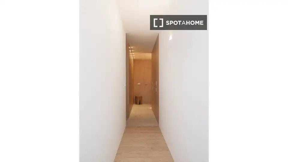 Piso con terraza en alquiler en L'Eixample, imagen 8