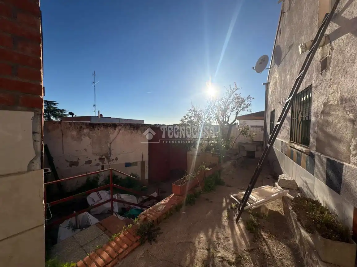 Casa adosada en venda en Navalcarnero amb Aire condicionat, Calefacció i Terrassa