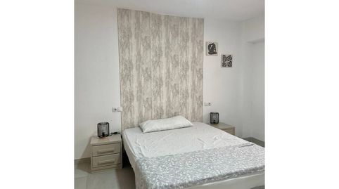 Foto 2 de Piso de alquiler en Calle Lopan, Los Ángeles - Cruz de Caravaca, Almería Capital