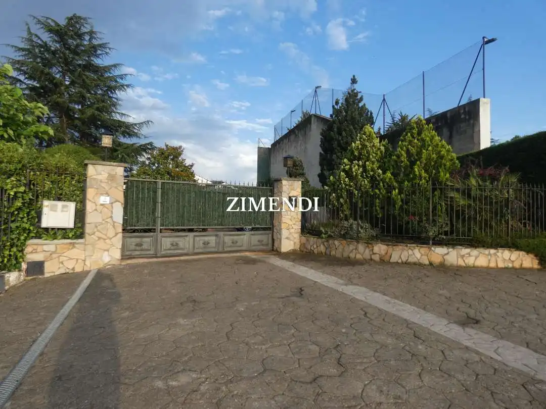 Garden of Houses for sale in Albelda de Iregua  with Heating, Terrace and Swimming Pool