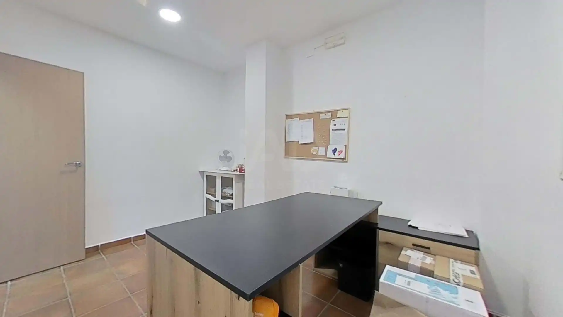 Local en venta en Calafell