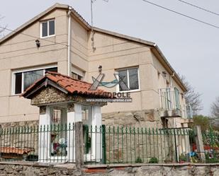 Vista exterior de Casa o xalet en venda en Parada de Sil amb Balcó