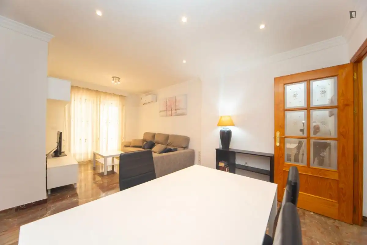 Habitación en Barrio de Zaidín