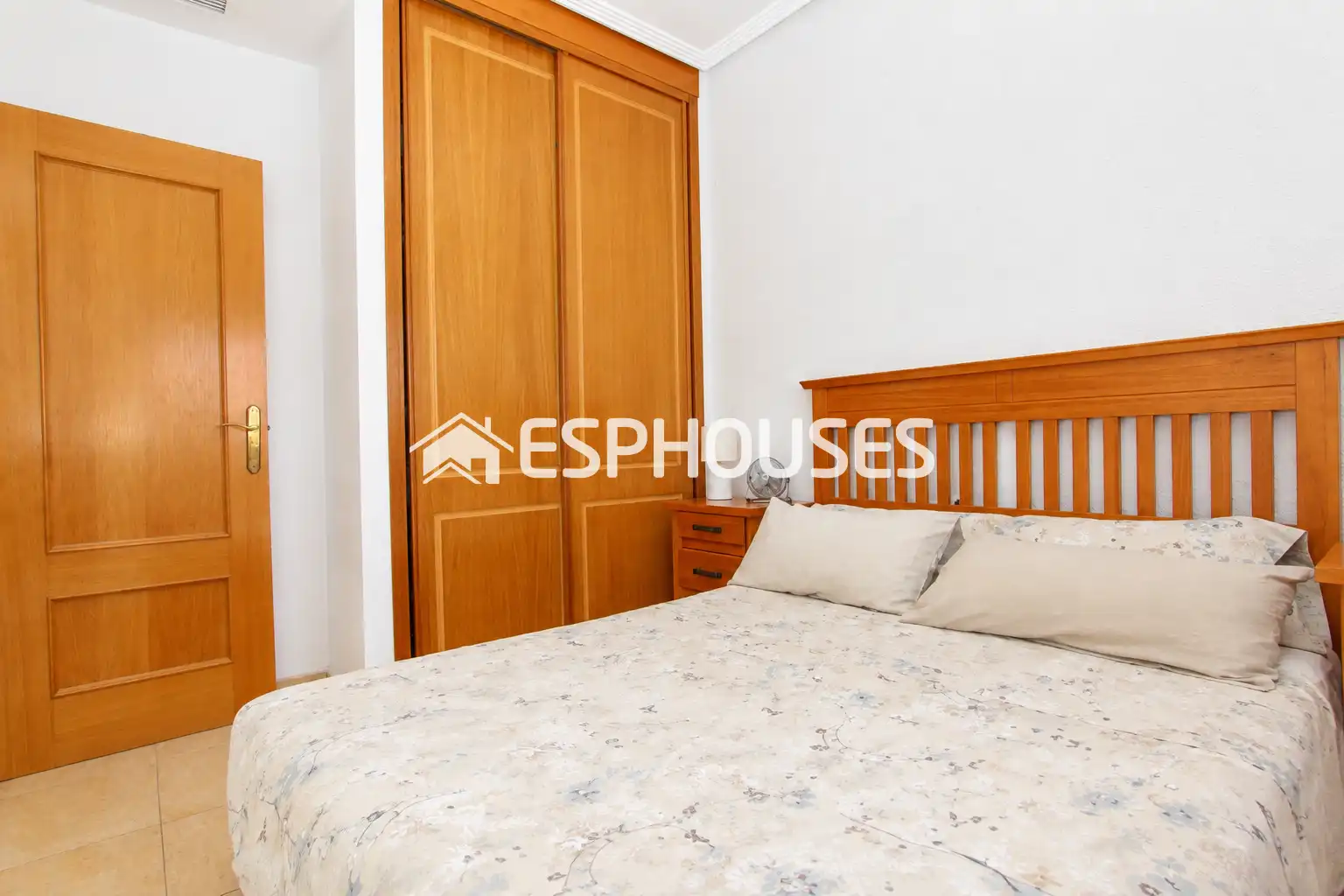 Apartment with terrace for sale in Puerto Deportivo, imagen 11