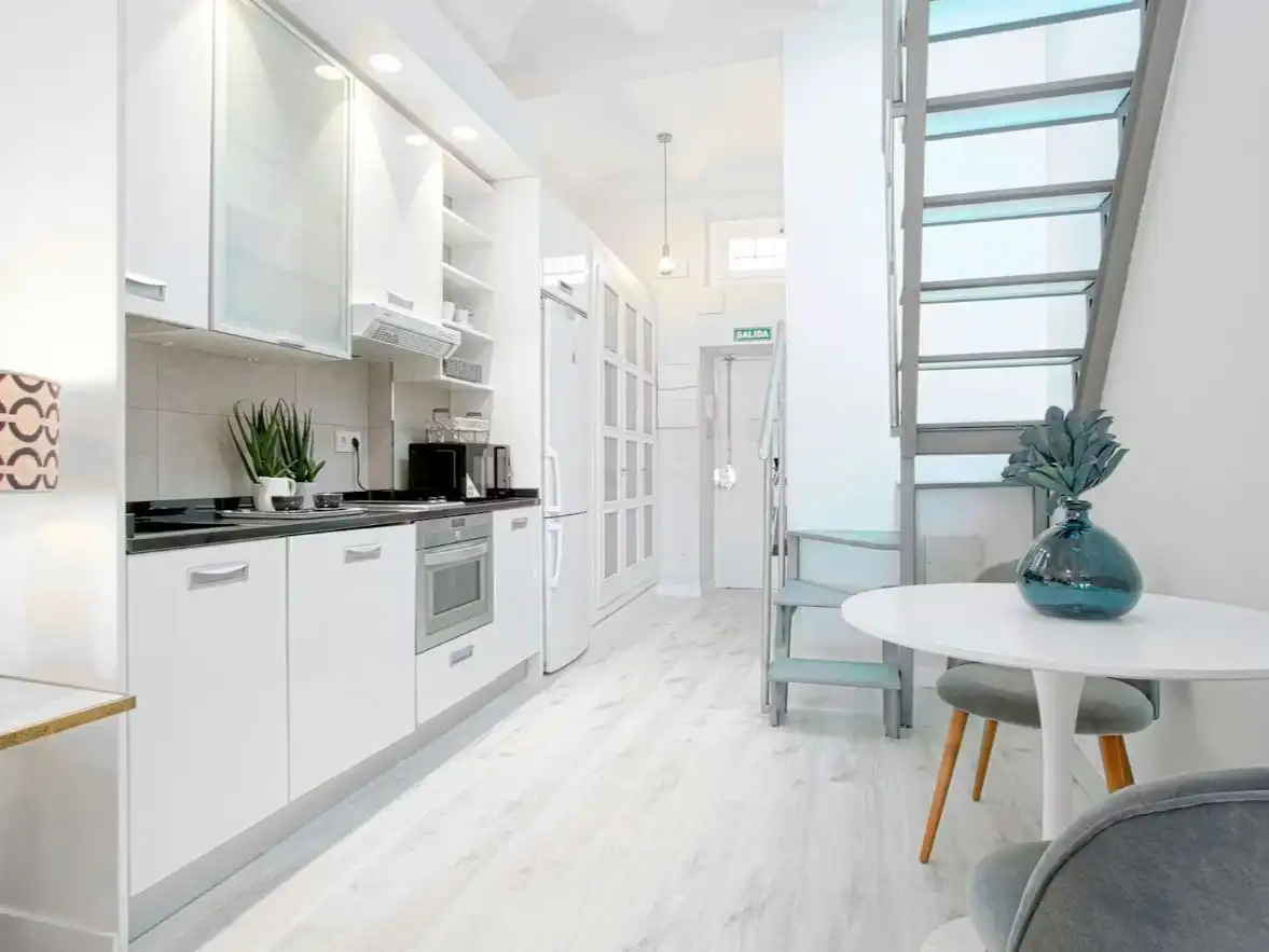 Kitchen of Study for rent in Madrid  with Air Conditioner, Heating and Parquet flooring