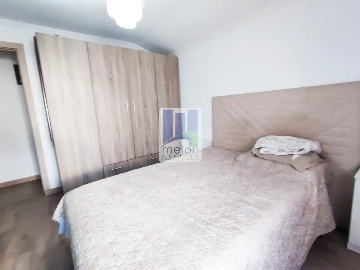 Habitación de Piso en venta en Burgos con Trastero